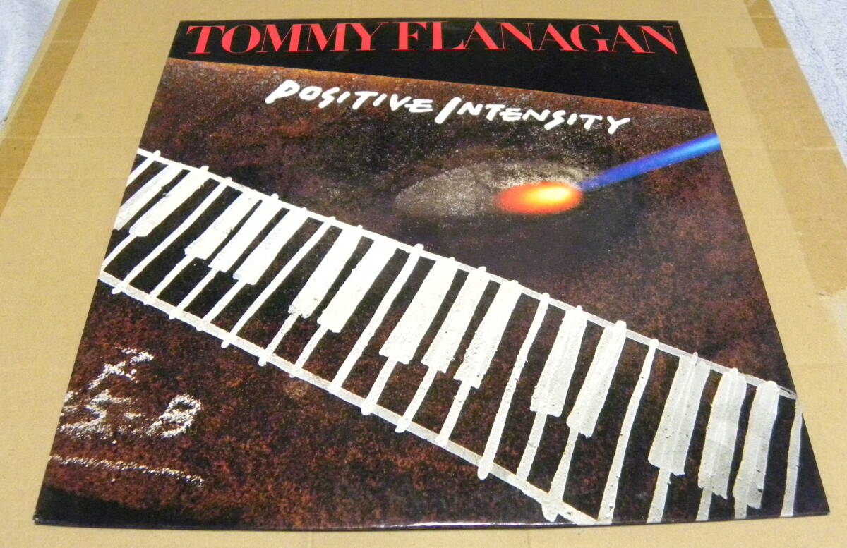 （国内LP） TOMMY FLANAGAN TRIO / POSITIVE INTENSITYの画像1