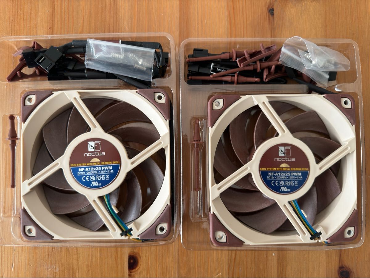 Noctua NF-A12x25 PWM 2個