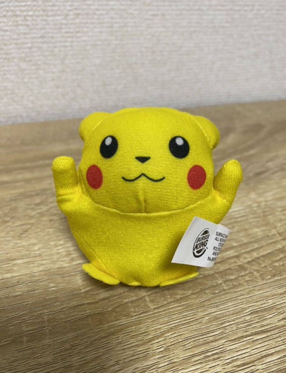  Pokemon Burger King hood toy Pikachu unopened 3 piece set 