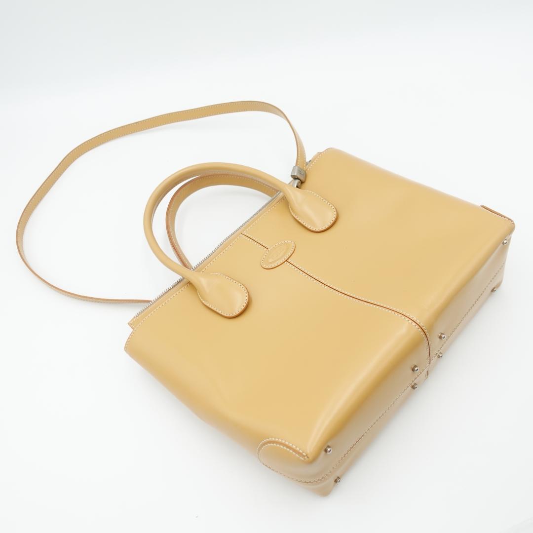 TOD'S トッズ ハンドバッグ トートバッグ レザー 2WAY TOD'S トッズ ハンドバッグ トートバッグ レザー 2WAY