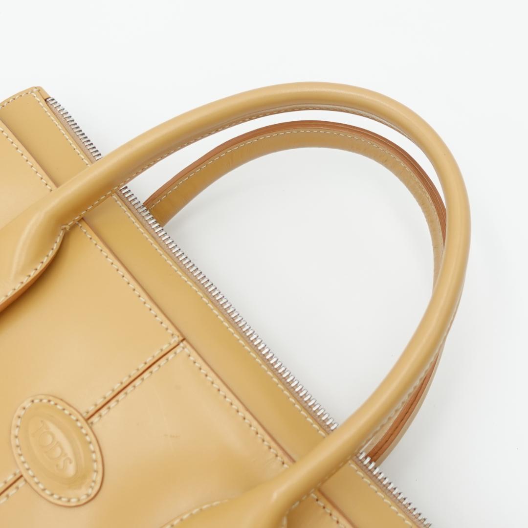 TOD'S トッズ ハンドバッグ トートバッグ レザー 2WAY TOD'S トッズ ハンドバッグ トートバッグ レザー 2WAY