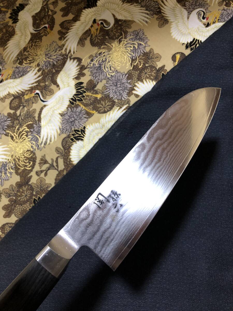 【中古美品・研ぎ済み】【ＤＰダマスカス】 関孫六 三徳包丁 和包丁 刃物 霞包丁 ナイフ 料理 釣り 板前 寿司職人の画像10