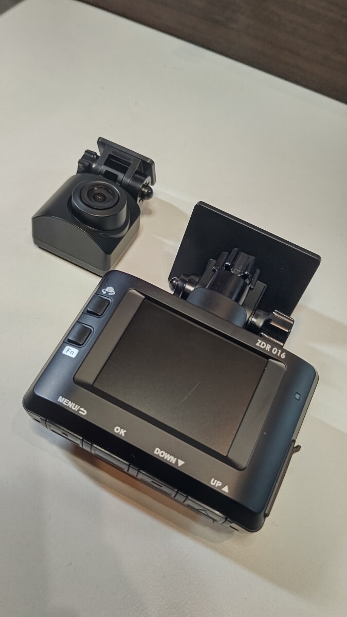 ☆コムテック 前後２カメラドライブレコーダー　ZDR 016☆32GBマイクロSDカード付！_画像5