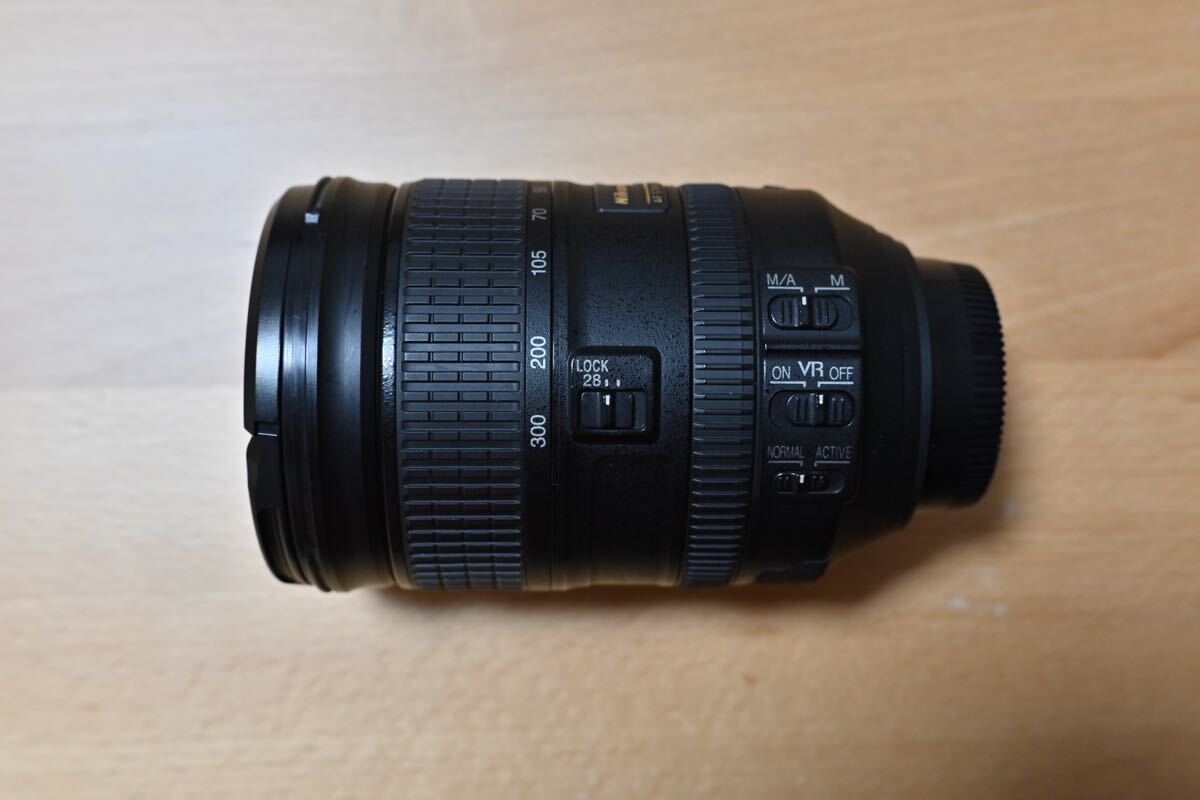 【美品】ニコンAF-S NIKKOR 28-300mm f/3.5-5.6G ED VR (Nikon 高倍率ズームレンズ フルサイズ対応)の画像2