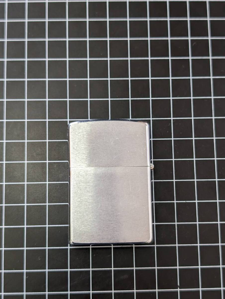 [ジャンク] ZIPPO ジッポ オイルライター シルバー 1981年製 ヴィンテージ 喫煙具 たばこ 同梱可 4132の画像2