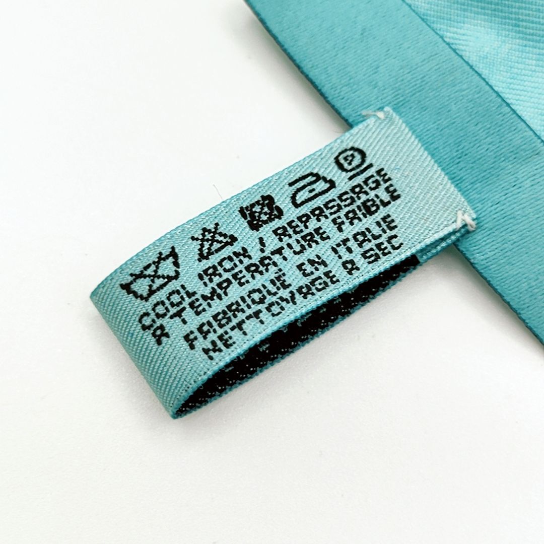 未使用品】TIFFANY&Co ティファニー ニューヨーク スカーフ 小判 未使用品】TIFFANY&Co ティファニー ニューヨーク スカーフ 小判