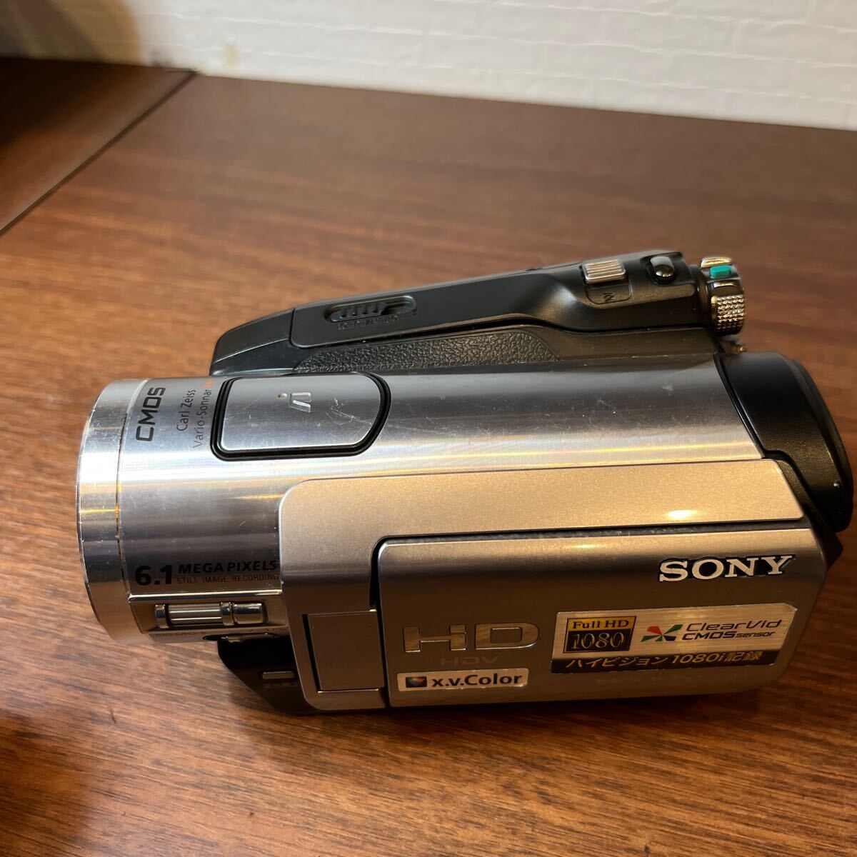 A4/【中古品】Handycam HDR-HC7 SONY ハンディカム ソニー デジタルビデオカメラ HANDYCAM ビデオテープ付き リモコン付き 稼働品の画像6