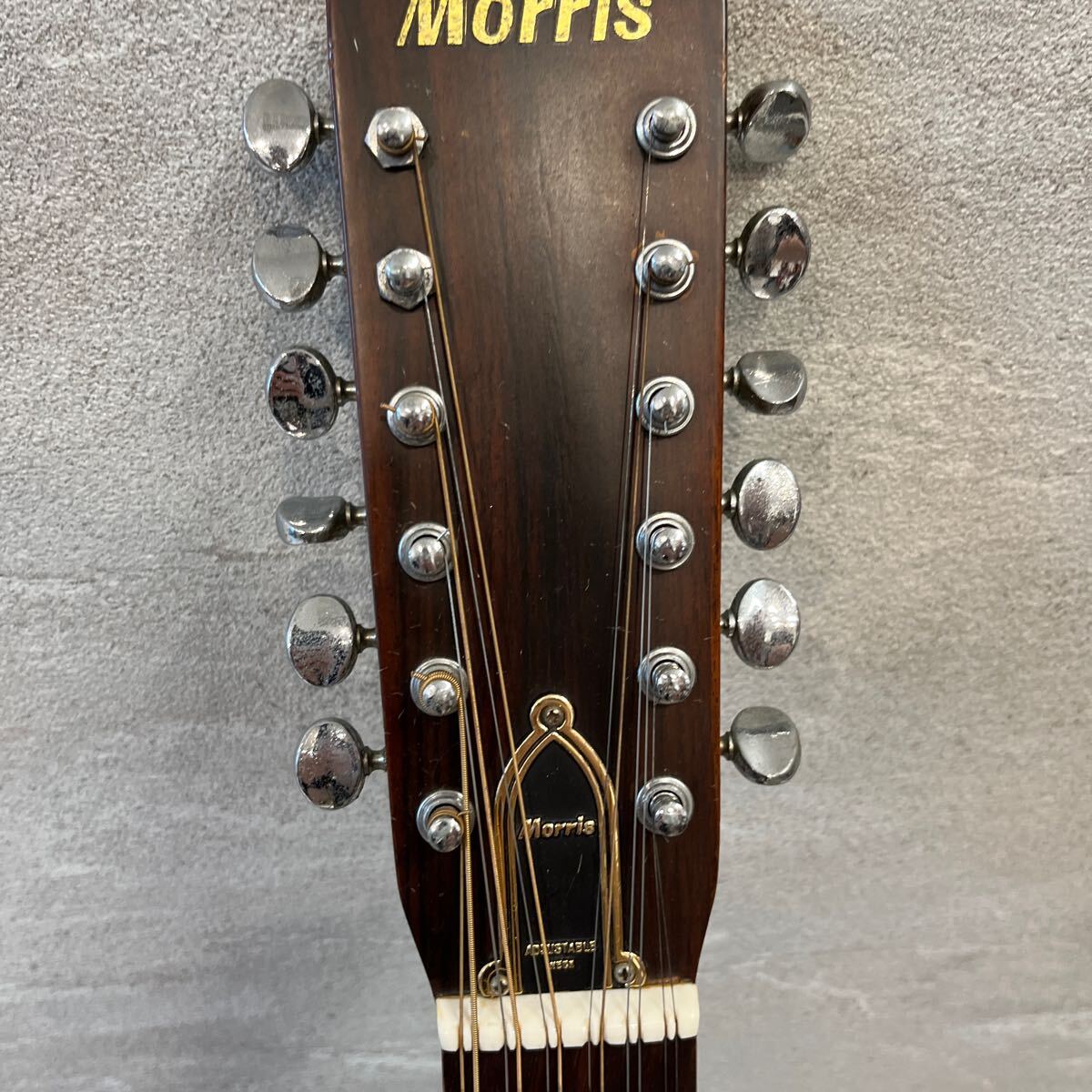 I231/【現状】弦楽器 アコースティックギター Morris ハードケース付 B-25 30214 12弦_画像9