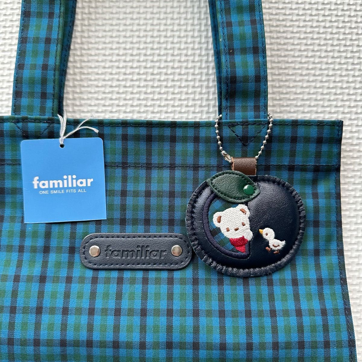 期間限定値下げ【新品】ファミリア familiar トートバッグ 小 期間限定値下げ【新品】ファミリア familiar トートバッグ 小