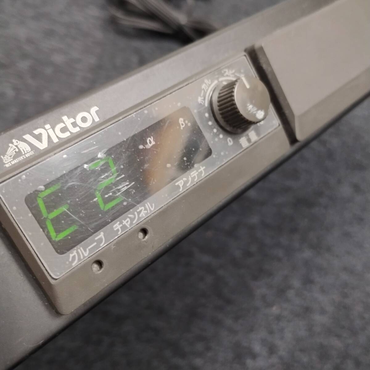 Victor（ビクター）ワイヤレスチューナー（WT-892-B）・ワイヤレスマイク（WM-P862）セット_画像3