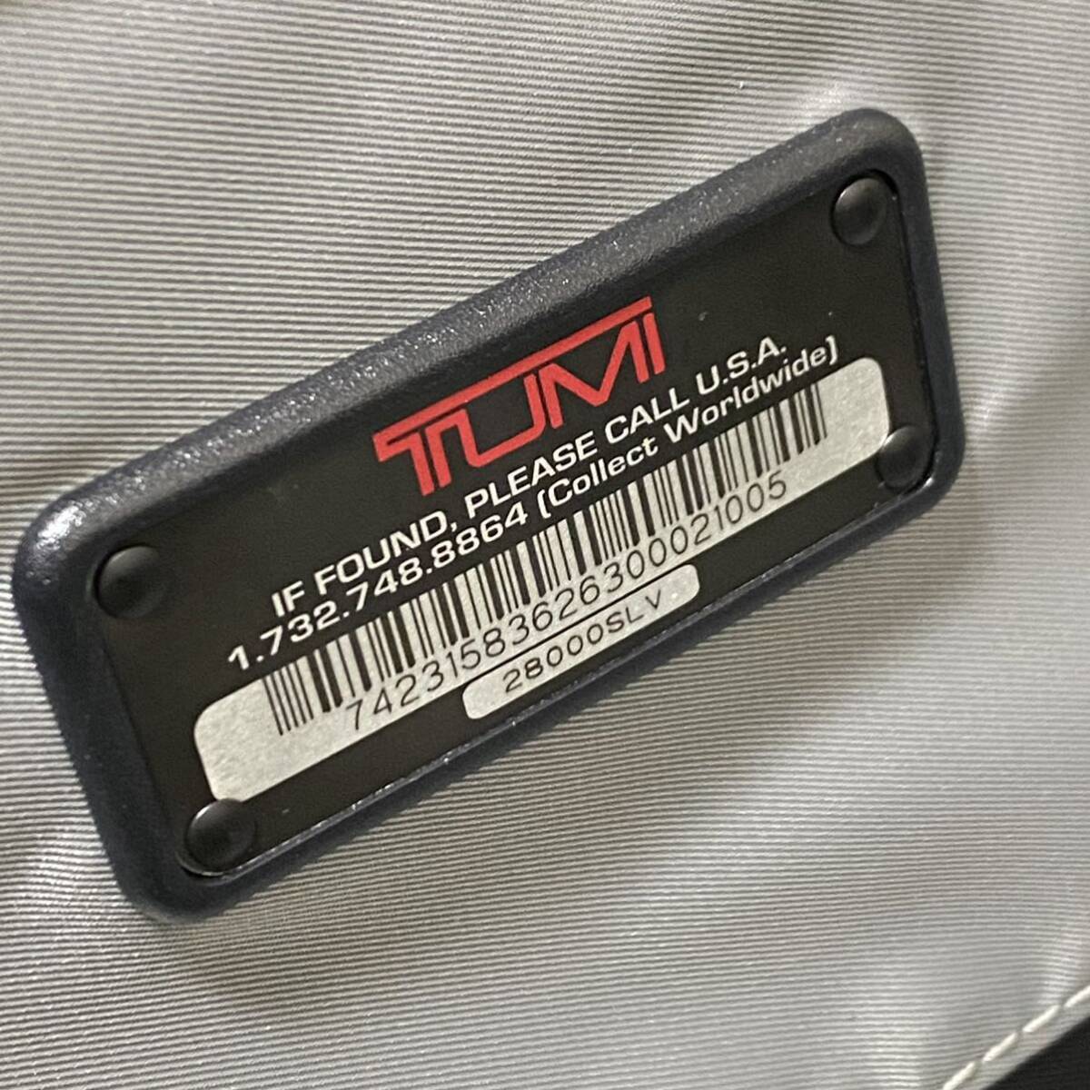 1円 極美品 TUMI トゥミ メンズ ビジネス キャリーケース VAPOR スーツケース ロック付き 旅行 トラベル 2輪 シルバー 機内持込 20インチの画像10