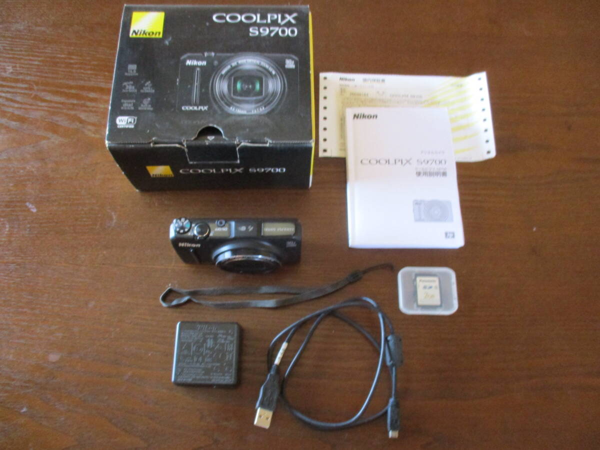 ニコン Nikon COOLPIX S9700 Point & Shoot digital camera ブラック SDカード付の画像1