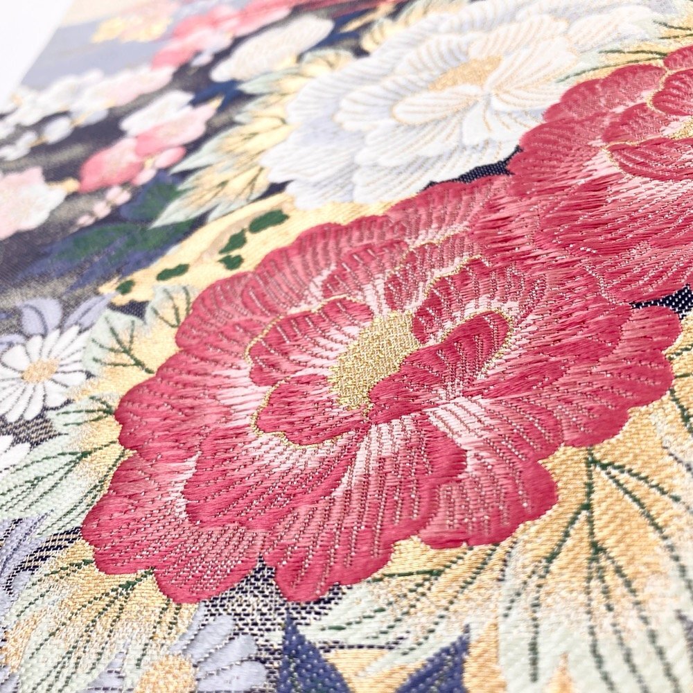 袋帯 となみ帯 純金箔 西陣織 金糸 刺繍 鳥 鴛鴦 花 流水 菊 梅 椿 牡丹 ベージュ 帯丈456cm 帯幅31cm y209-2610661【Y商品】和装 着物 19の画像7