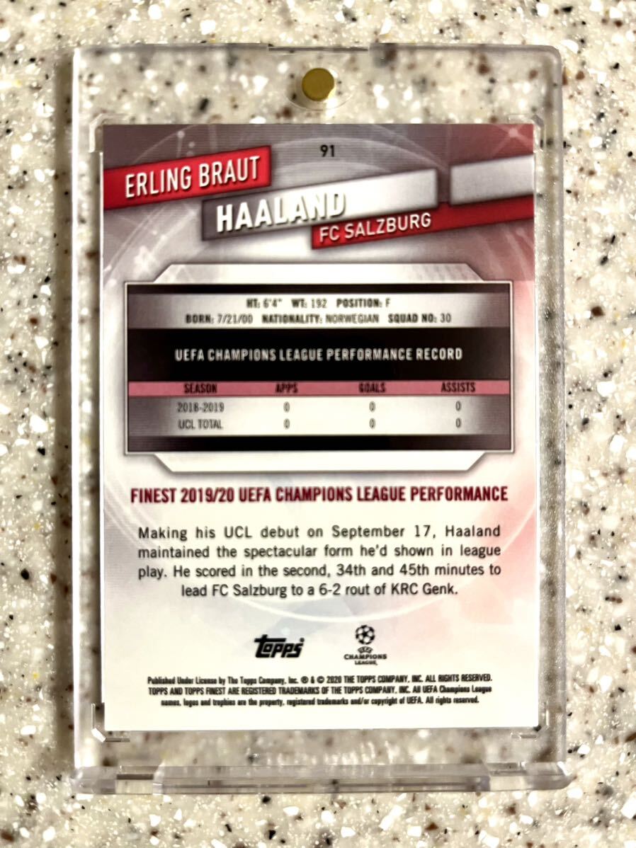 【150枚限定】2019 Topps Finest UCL #91 Erling Haaland Blue Refractor 056/150 Rookie RC アーリング・ハーランド ルーキーカード の画像2