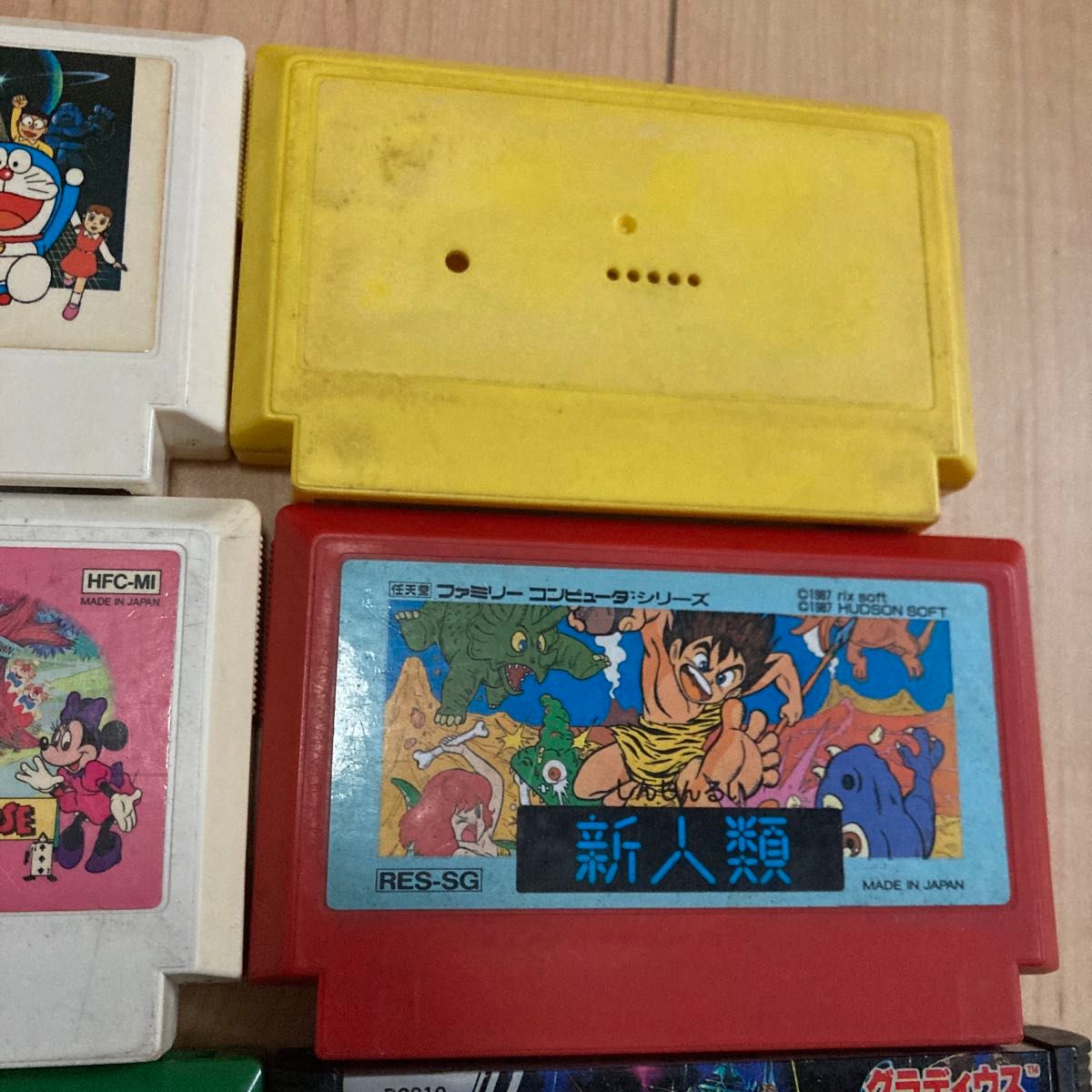 ファミコンソフト8本セット⑤|Yahoo!フリマ(旧PayPayフリマ) ファミコンソフト8本セット⑤|Yahoo!フリマ(旧PayPayフリマ)