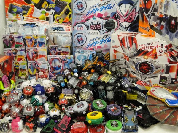 【1円～大量おまとめ/簡易動作確認品】仮面ライダー 変身ベルト 武器 アイテム/160サイズの画像1