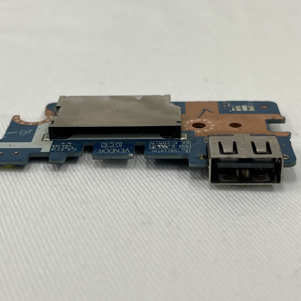 HP シリーズ 15bs USBボード　CSL50 LS-E795P 【中古品】_画像3
