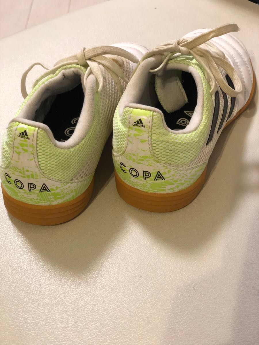 フットサルシューズ　adidas COPA 18cm