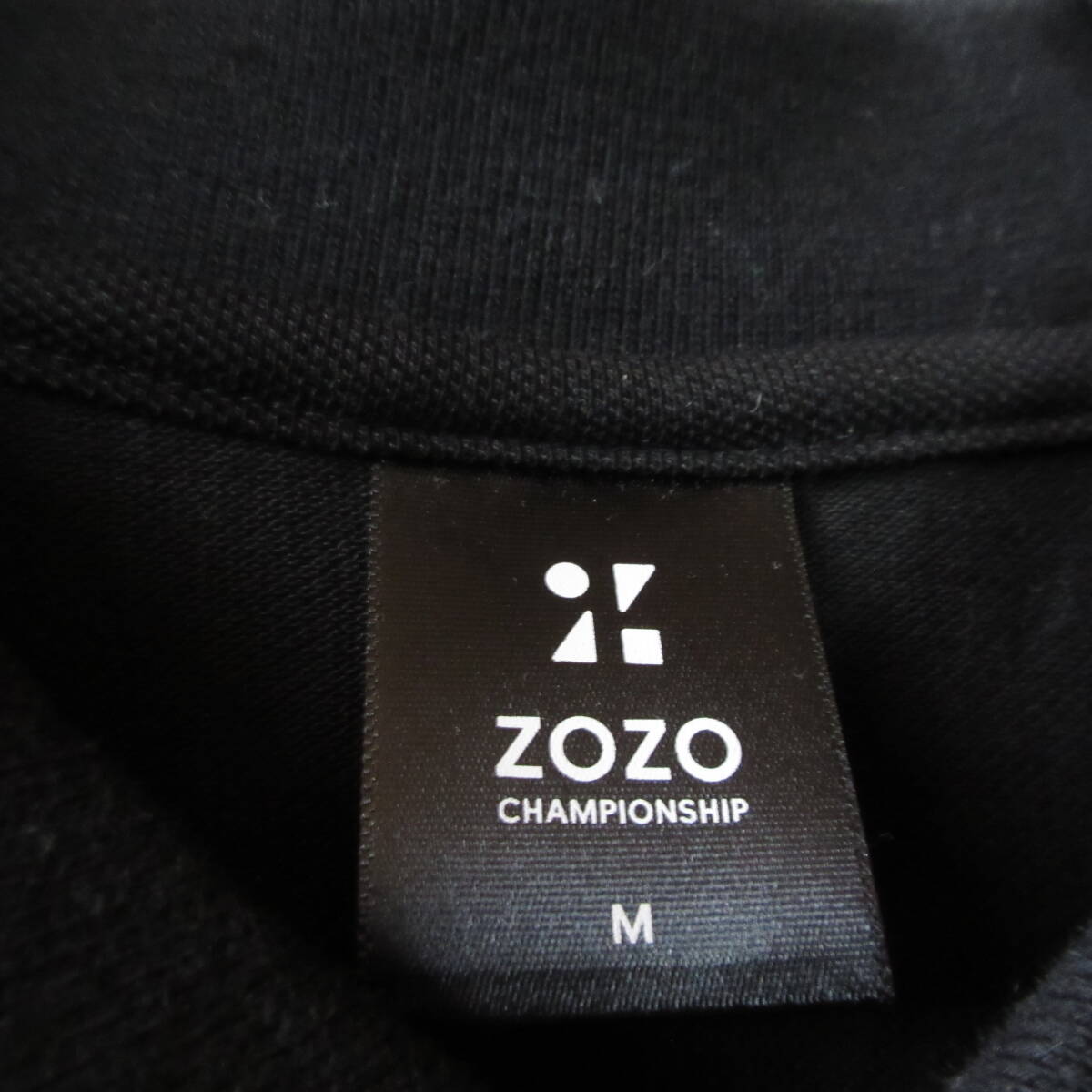 ○希少 非売品 ZOZO CHAPIONSHIP◆STAFFシャツ ゴルフウエア ポロシャツ PGA TOUR◆メンズ ブラック Mサイズ_画像8