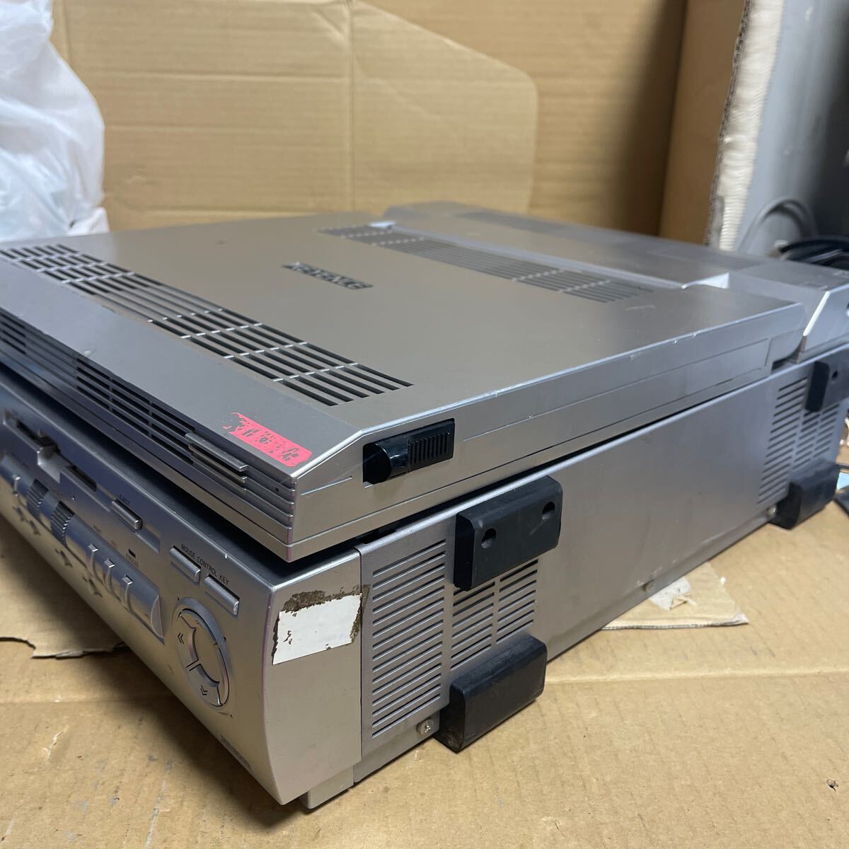 15300円 (1-705)KEYENCE デジタルマイクロスコープ VH-8000 通電 15300円 (1-705)KEYENCE デジタルマイクロスコープ VH-8000 通電