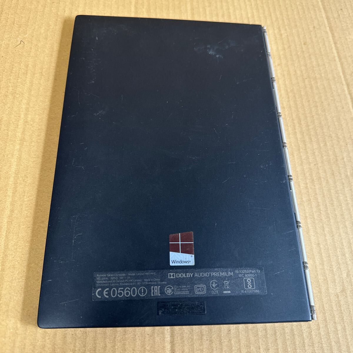 （Z-11）Lenovo YOGA BOOK with Windows YB1-X91L 動作未確認現状品_画像2