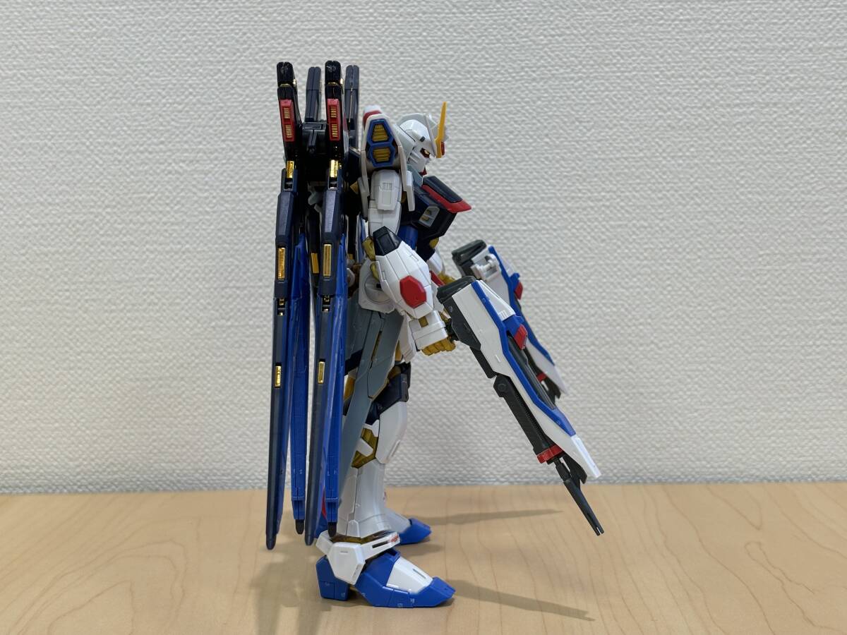 【6734】BANDAI 機動戦士ガンダムSEED 1/144 RG リアルグレード ストライクフリーダムガンダム 組立て済みの画像7