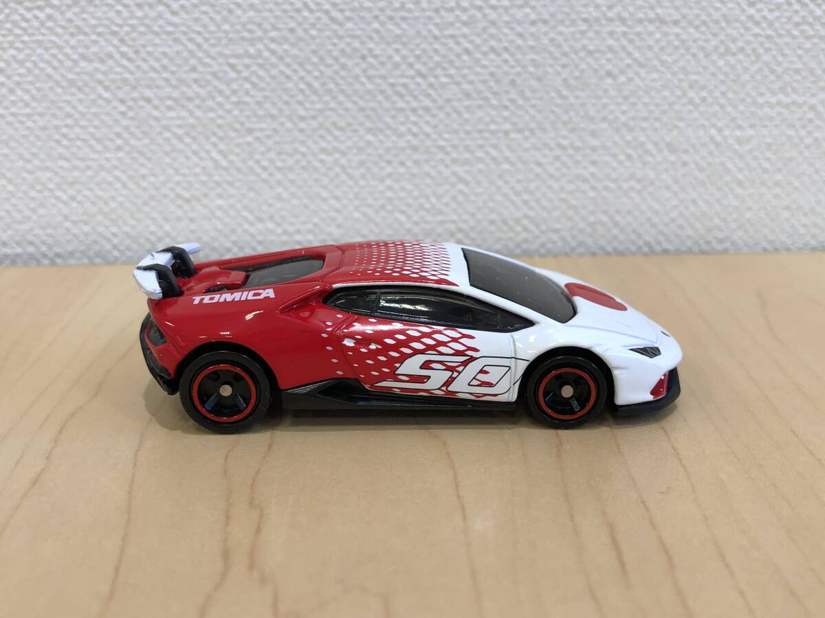 《6756》TAKARA TOMY トミカ ランボルギーニ ウラカン ペルフォルマンテ 箱付の画像8