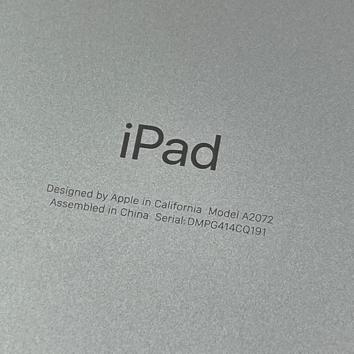 m002 C1(60) 1円～ Apple iPad Air 10.9インチ 第4世代 64GB MYGX2J/A A2072 ドコモ アップル アイパッド タブレット 本体の画像6