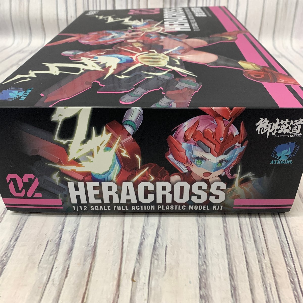 s001 α 未組立 童友社 1/12 ATKガール HERACROSS 御模道 赫拉克羅斯 プラモデル 保管品_画像2