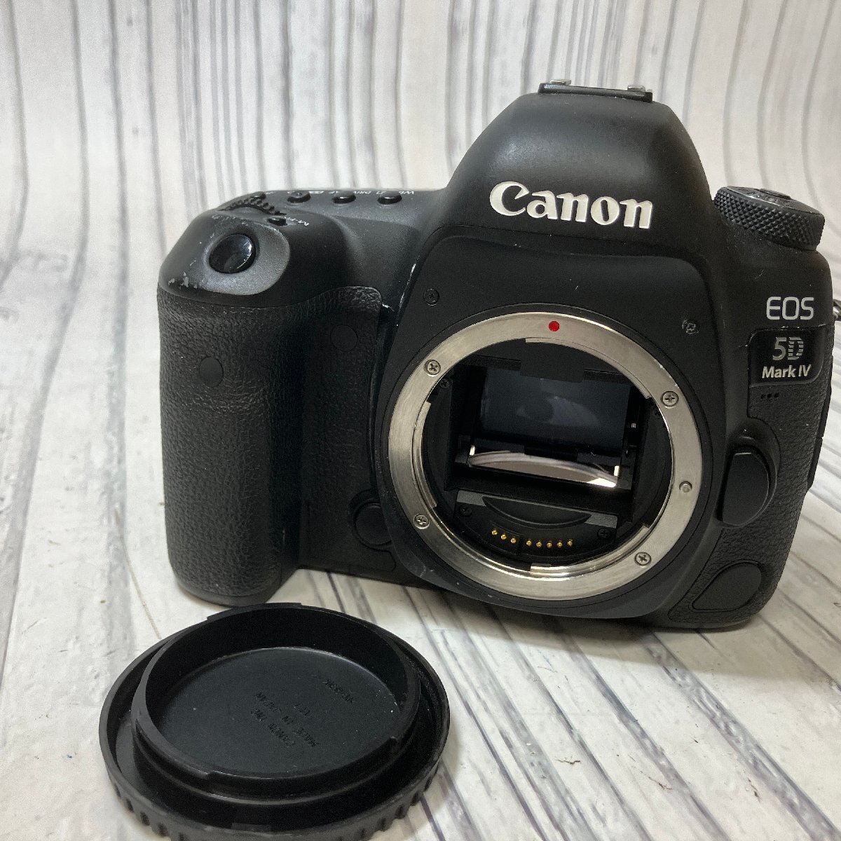 m001 B Canon キャノン EOS 5D mark4 ボディ 一眼カメラ デジタルカメラ 趣味 撮影_画像1