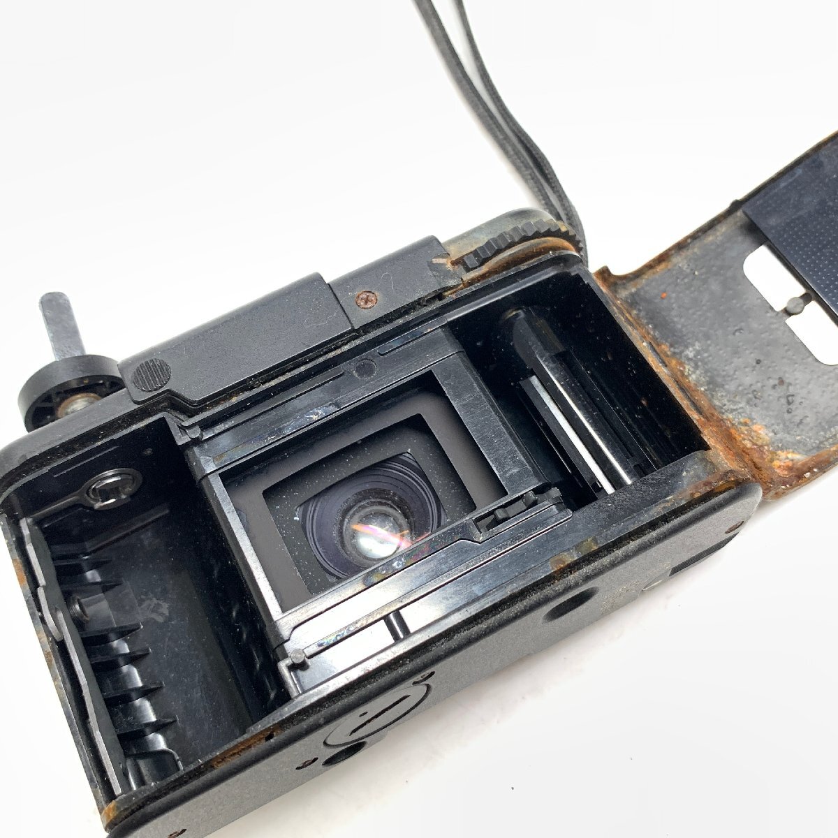 f001 C OLYMPUS XA F.ZUIKO 1:2.8 f=3.5mm オリンパス フィルムカメラ コンパクトフィルムカメラ ジャンクの画像9