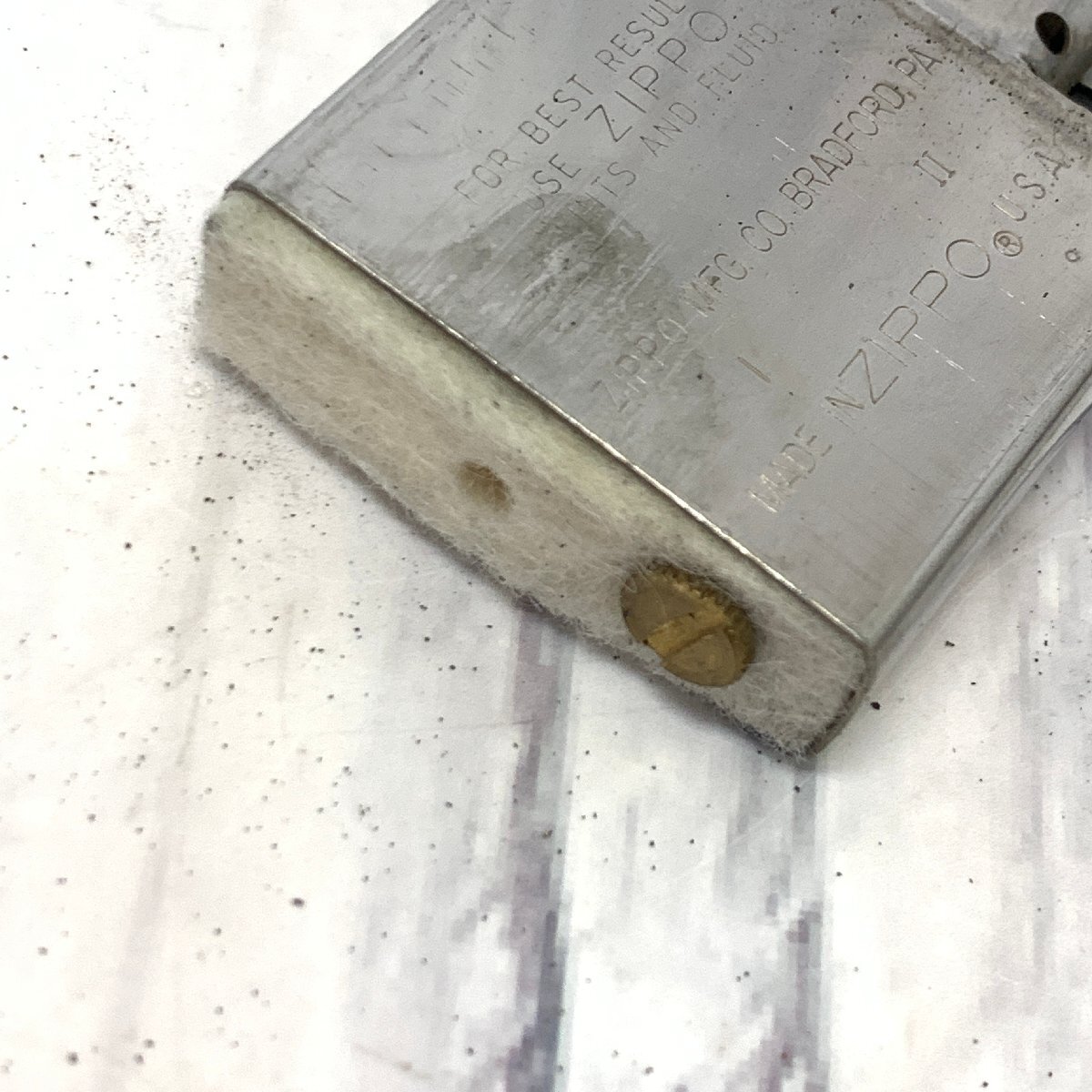 s001 A3.1 保管品 VENETIAN LIGHTER Zippo No.352 ベネチアン ライタ High Polish Chrome 唐草模様 二面彫 着火不明 ケース入 中古の画像6