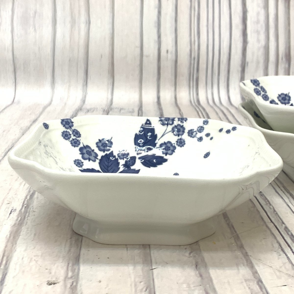 s001 K4 保管品 ウェッジウッド ストロベリーブルーム インディゴ 盛皿 直径約14cm WEDGWOOD STRAWBERRY BLOOM INDIGO 洋食器 中古の画像6