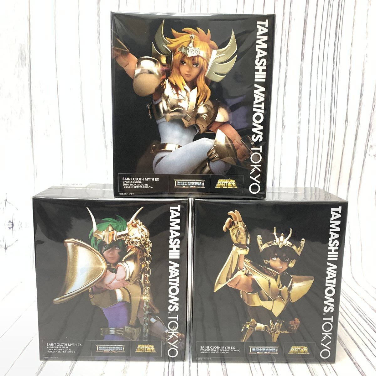 s001 S2 聖闘士星矢 TAMASHII NATIONS TOKYO 聖闘士聖衣神話EX フィギュア ペガサス星矢 キグナス氷河 アンドロメダ瞬 新生青銅聖衣 保管品の画像1