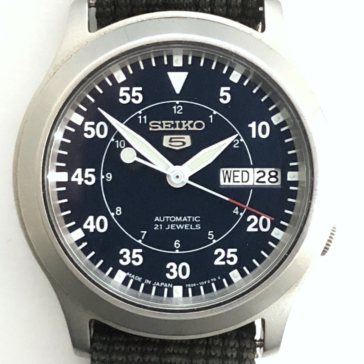 m001 T1(60) SEIKO セイコー5 メンズ自動巻腕時計 7S26-03J0 21石 裏スケ MADEIN JAPAN 日本製 稼動品 ミリタリーウォッチ_画像2