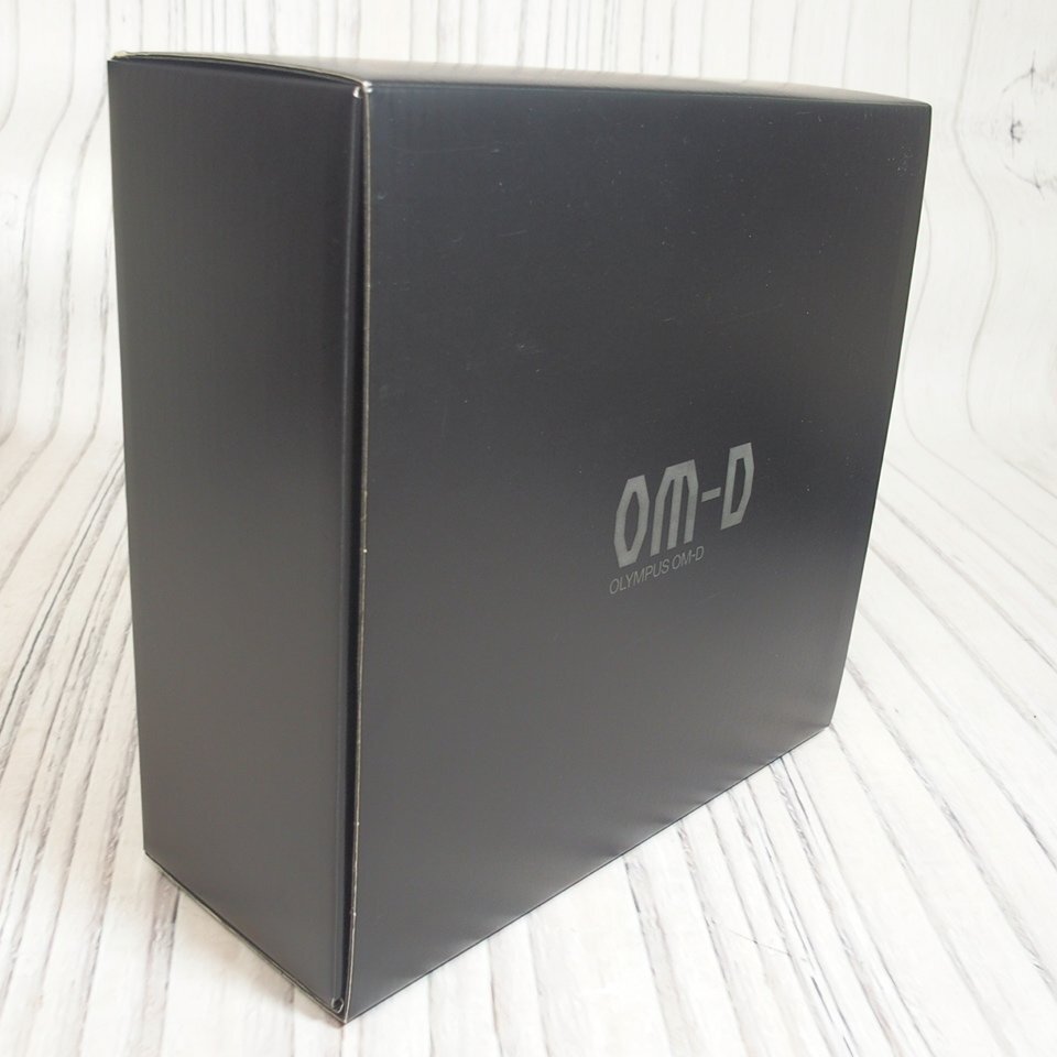 f002 Y5 OLYMPUS オリンパス OM-D E-M10 Mark III ミラーレス一眼 デジタルカメラ 14-42mm 1:3.5-5.6 40-150mm 1:4-5.6 箱付きジャンク品の画像9