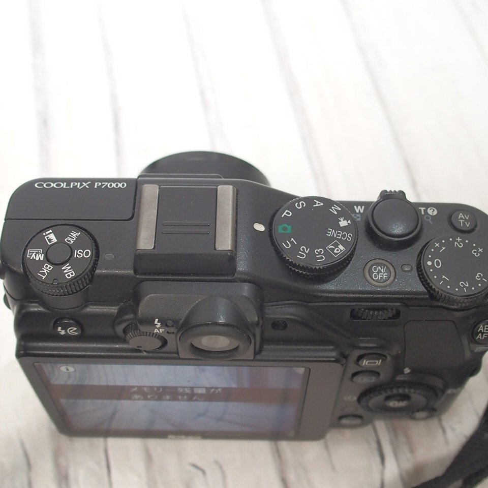 f002 A3 ニコン クールピクス Nikon COOLPIX P7000　稼働品_画像4