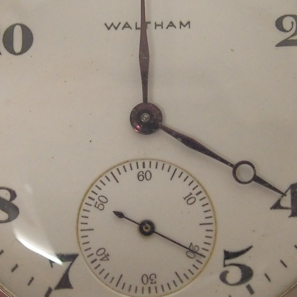 f002 Z1 1 WALTHAM ウォルサム 手巻き 23JEWELS 懐中時計 PLATINUM 刻印 スモセコ ホワイト文字盤 W12878 ジャンク品の画像8