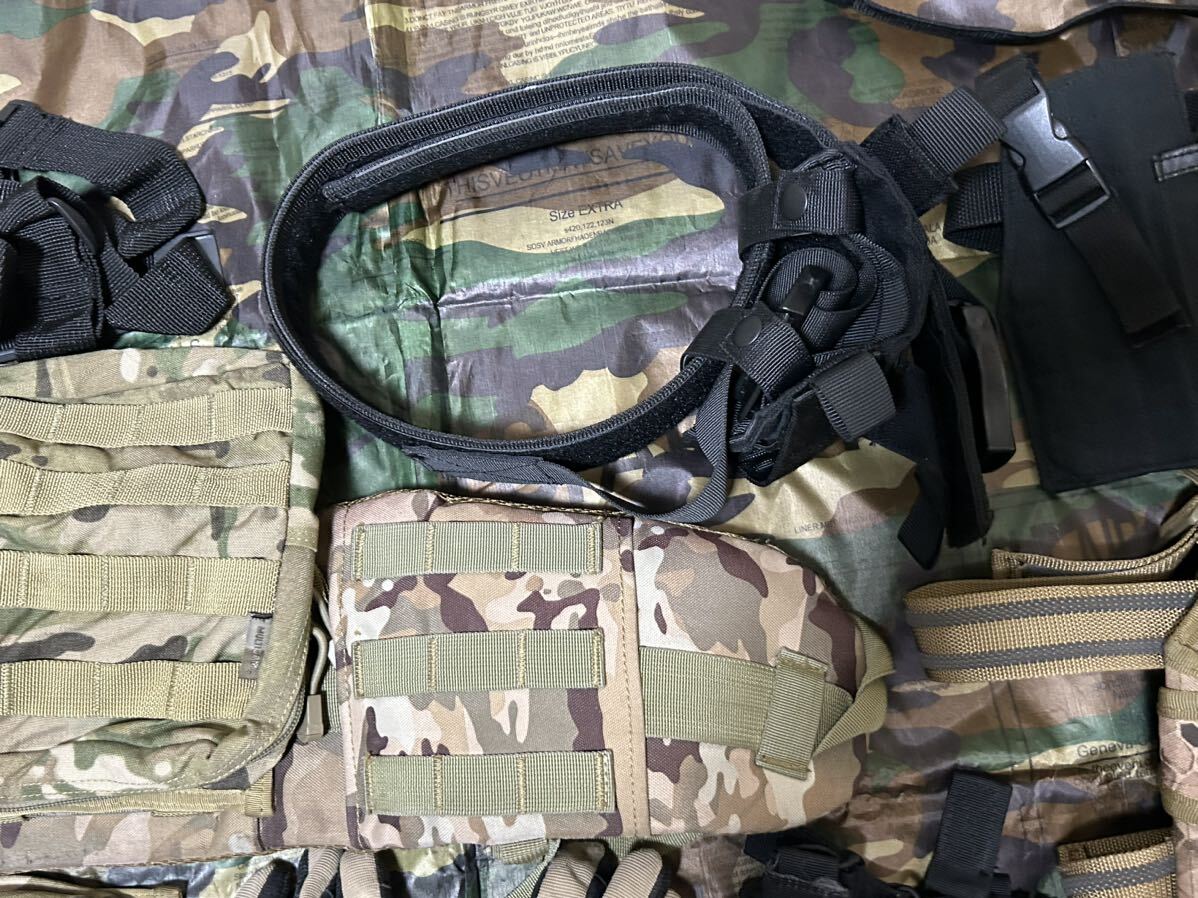 サバゲー 装備品 セット　ホルスター　マガジンポーチ　グローブ　ゴーグルなど　迷彩バック付き　/ マルイM4AK MP5 ミリタリー TMC _画像9