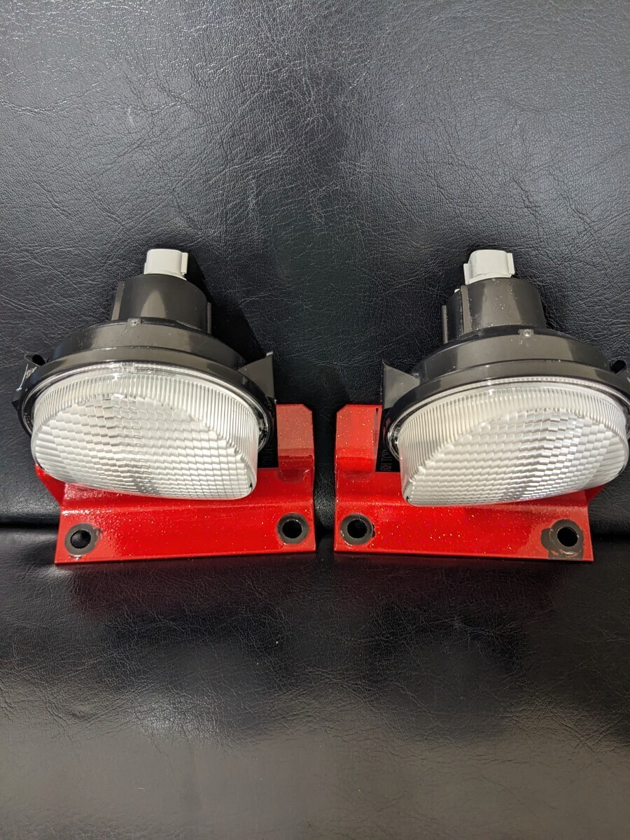  new car removing rinder 64007 truck parts backing lamp left right set 24V P21W original backing lamp red lame painting large truck parts present condition sale 