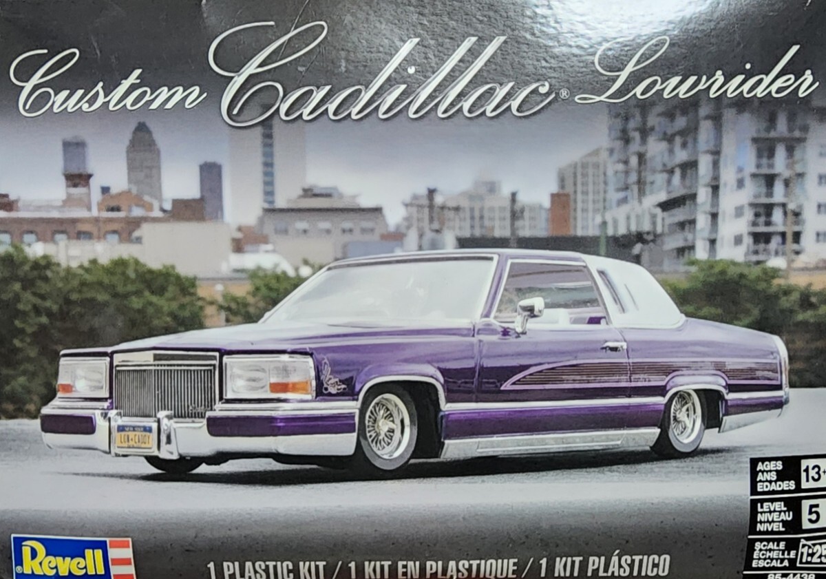  custom Cadillac Lowrider (1/25 scale 4438) plastic model 