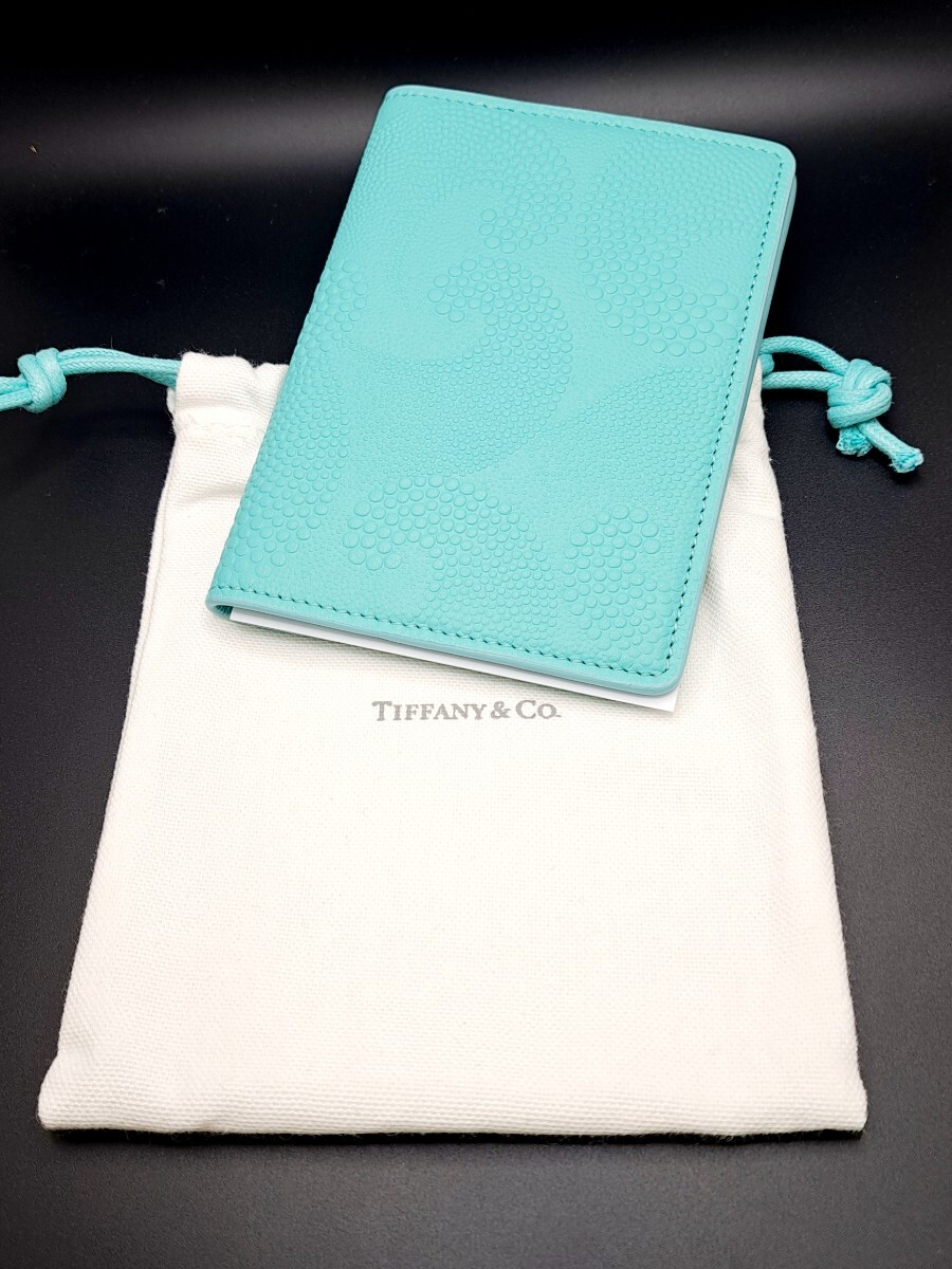 【未使用 1円スタート】TIFFANY & Co. ティファニー ブックカバー レザー 保存袋付きの画像1