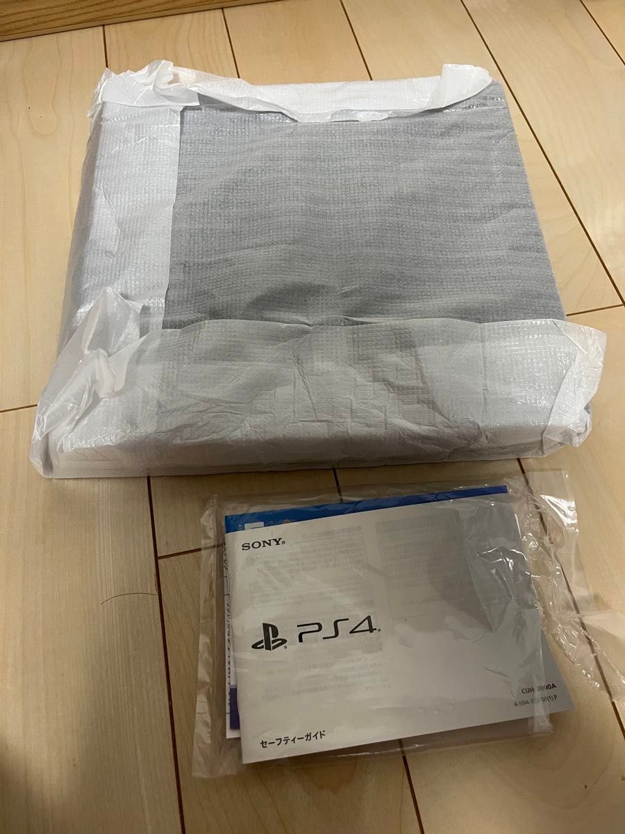 PlayStation4 ジェットブラック 500GB CUH-2000AB01