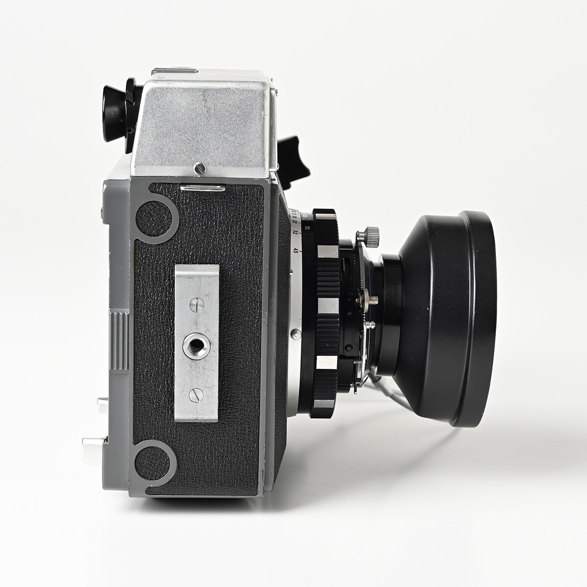 マミヤ 23 STANDARD SEIKOSHA MAMIYA SEKOR 90mm F3.5 レンズフィルター フード レザーケース付 中判 ストロボ フィルムカメラ 骨董の画像6