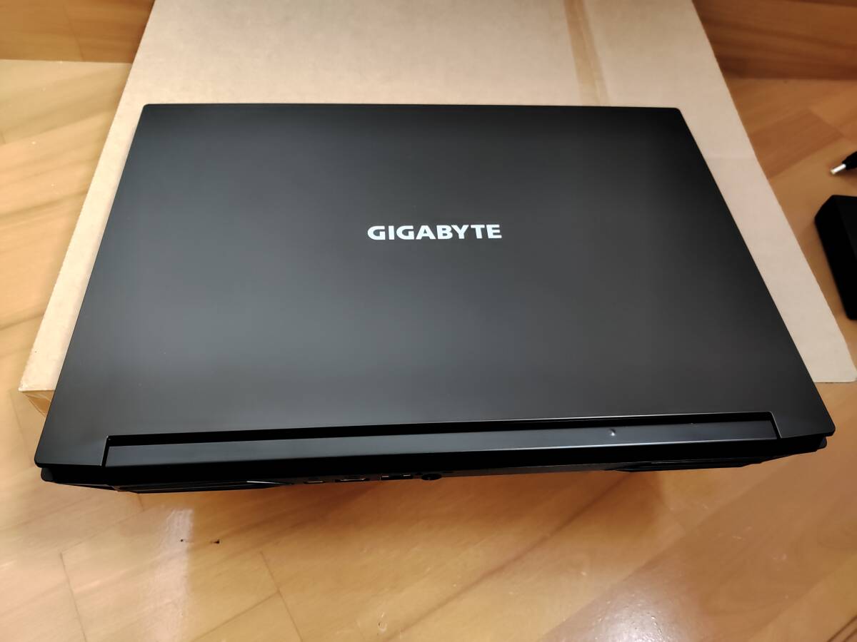 【美品】GIGABYTE G5 MD Core i5 11400H/メモリ 16GB/SSD 512GB/RTX3050/15.6型 非光沢/Win11/office 22年7月製_画像8