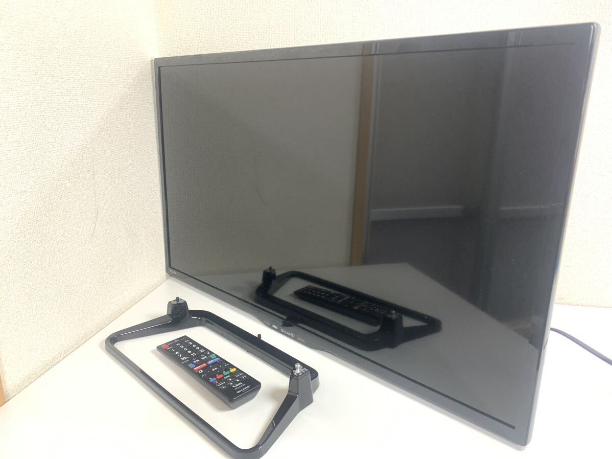 SHARP シャープ 液晶カラーテレビ LC-32E40 32型 2017年製リモコン 台座（ネジ欠品） アンテナ 通電 確認済み IKの画像3