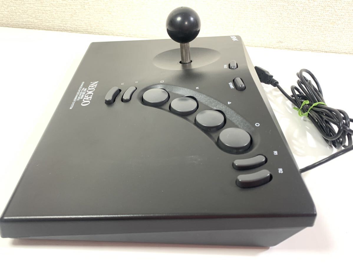 【現状品】エクサーNEOGEO ネオジオ STICK2 コントローラー USB PS3対応 テレビゲーム アーケードコントローラー アケコン 通電 動作未確認の画像3