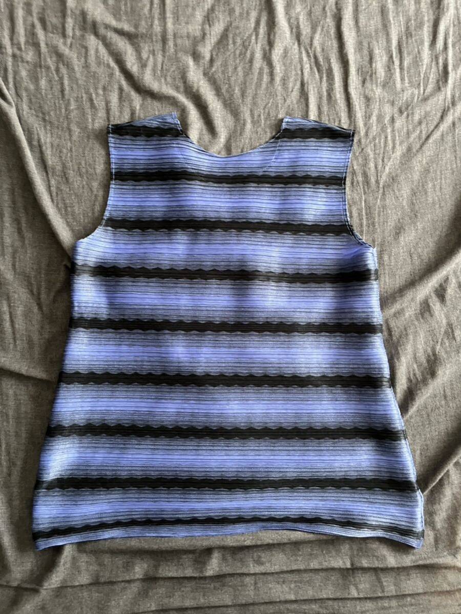 PLEATS PLEASE ISSEY MIYAKE タンクトップ ボーダー サイズ3 の画像3