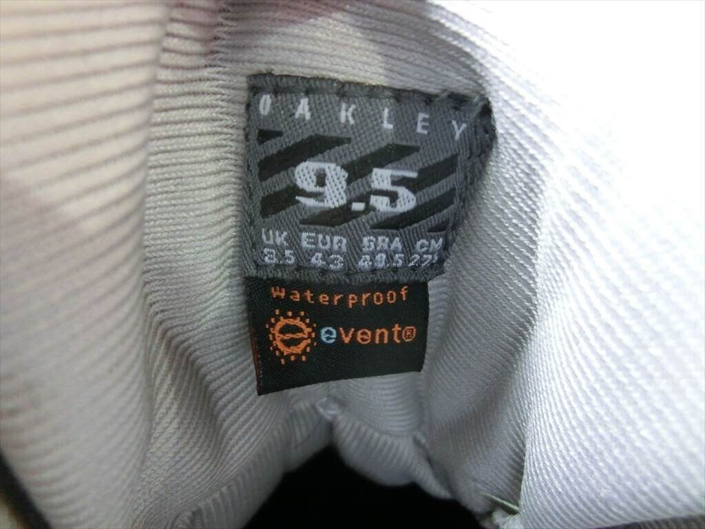 JS【O3-09】【100サイズ】OAKLEY FLAK SIX タクティカルブーツ 11103-85B/オークリー/メンズ/9.5/※傷有_画像2