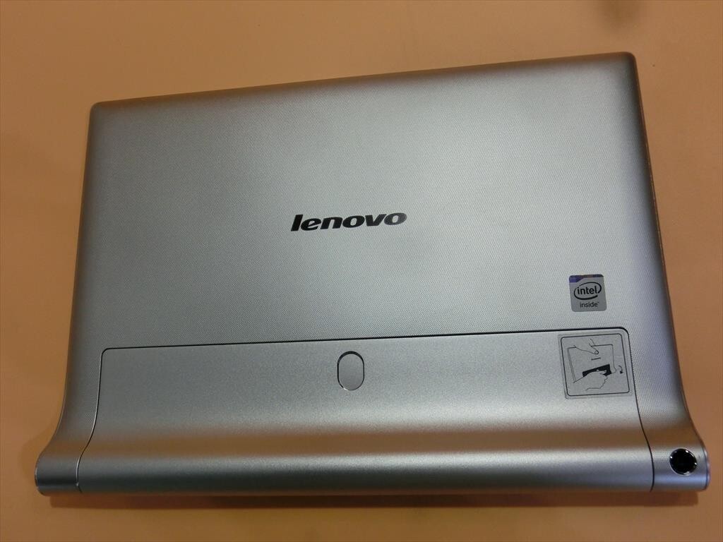 【HW91-48】【60サイズ】▲Lenovo レノボ YOGA Tablet 2-1050F/通電不可 ジャンク品/※状態不良 傷・汚れありの画像3